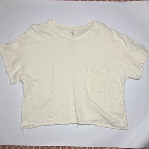 Vintage cream slightly cropped tshirt